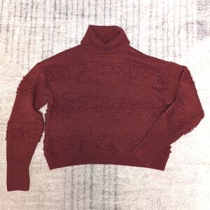Versona sweater